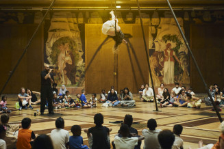 Performance improvisée entre Justine Bernachon et Abdullah Miniawy