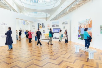 Salle de l''exposition Banlieues chéries