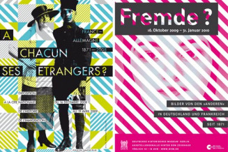 Les affiches de l'exposition à Paris (à gauche) et à Berlin (à droite) 