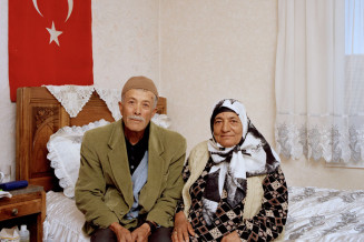 Ahmet ŞİMŞEK, 64 ans, Kete ŞİMŞEK, Vichy (Allier), 2007 © Ahmet Sel 