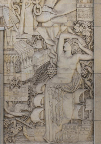 Détail du bas-relief : le port de Bordeaux