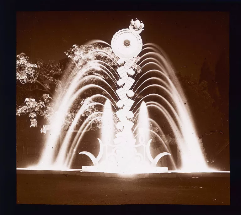 éclairages dans l'Exposition coloniale de 1931