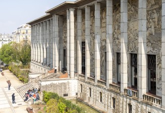 Vue de l'exterieur du Palais, nacelle 